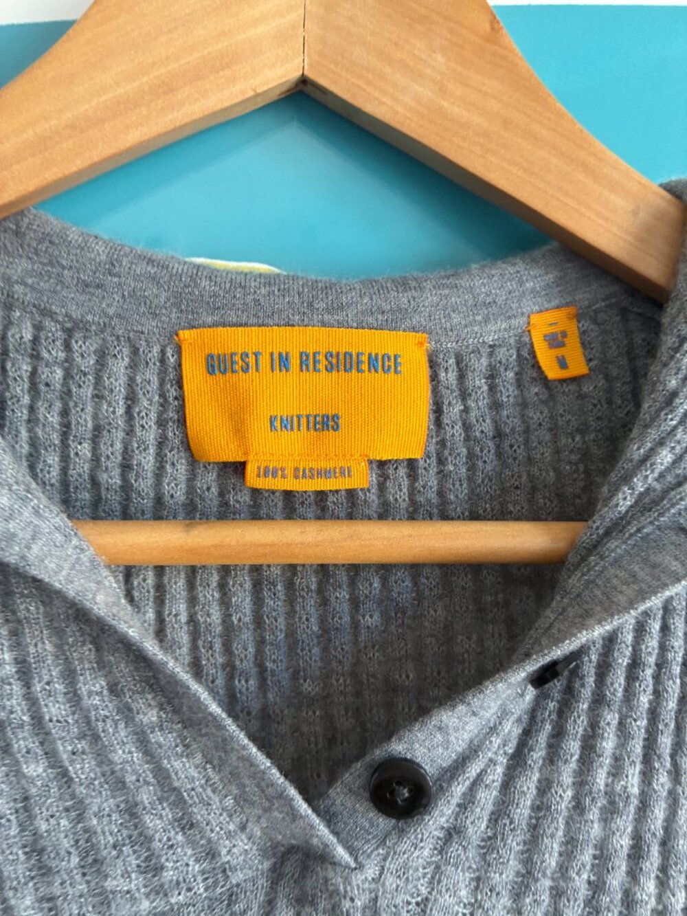 Guest In Residence Cashmere Polo size M - Picture 2 of 6